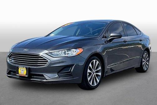 Gray 2019 Ford Fusion SE
