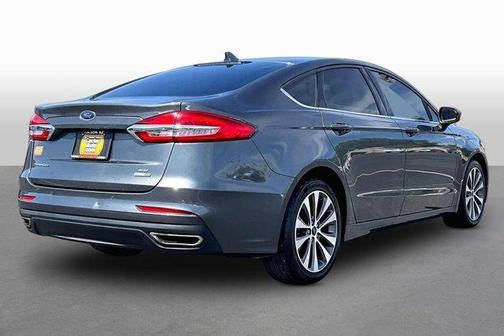 Gray 2019 Ford Fusion SE