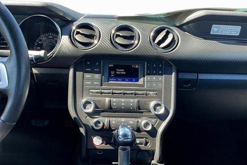 2015 Ford Mustang V6