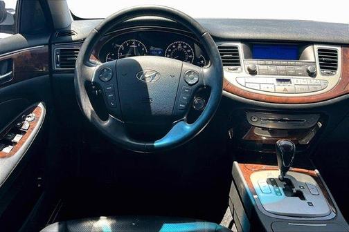 2010 Hyundai Genesis 3.8