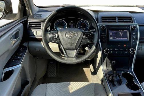 2017 Toyota Camry XLE