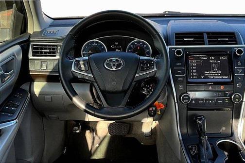 2017 Toyota Camry XLE