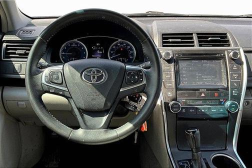 2017 Toyota Camry XLE