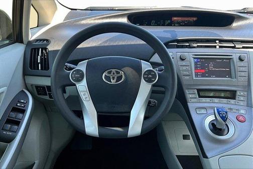 2012 Toyota Prius Base
