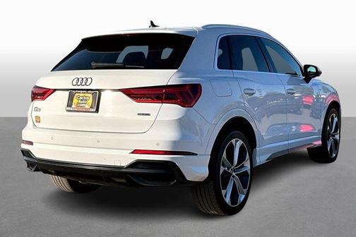 2019 Audi Q3 2.0T S line Premium Plus