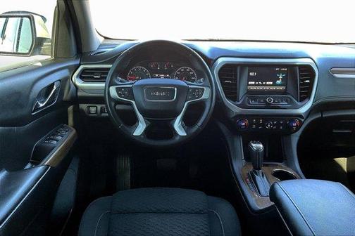2017 GMC Acadia SLE-1