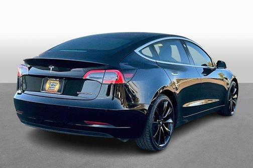 2018 Tesla Model 3 Long Range