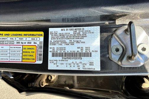 Magnetic 2015 Ford Fusion SE