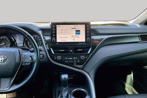 White 2022 Toyota Camry SE