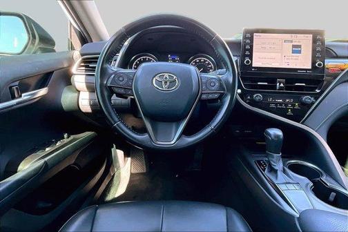 White 2022 Toyota Camry SE