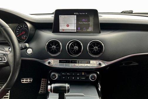 2018 Kia Stinger GT1