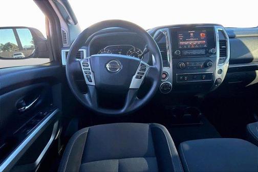 2021 Nissan Titan SV