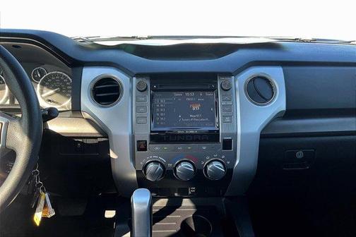 2014 Toyota Tundra SR5