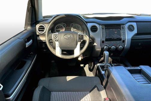 2014 Toyota Tundra SR5