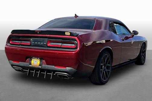 Octane Red Pearlcoat 2018 Dodge Challenger 392 Hemi Scat Pack Shaker