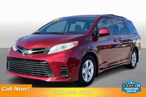 2018 Toyota Sienna LE