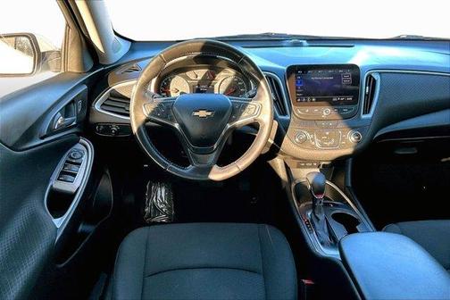 2021 Chevrolet Malibu RS