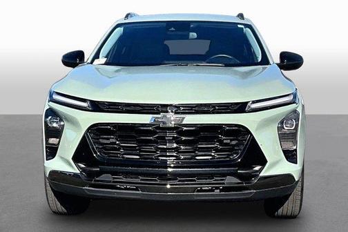 Green 2025 Chevrolet Trax ACTIV