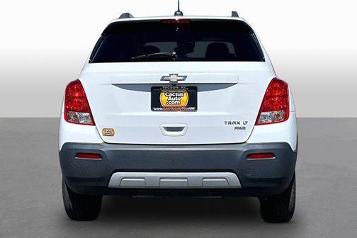 Summit White 2016 Chevrolet Trax LT