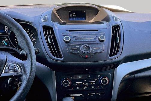 Lightning Blue Metallic 2018 Ford Escape SE