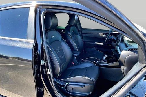 Aurora Black 2021 Kia Forte GT-Line