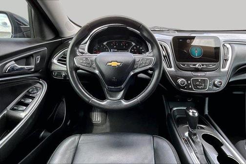 Cajun Red Tintcoat 2018 Chevrolet Malibu LT