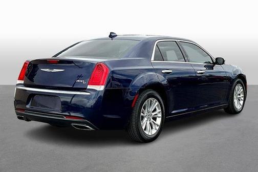 2017 Chrysler 300C Base