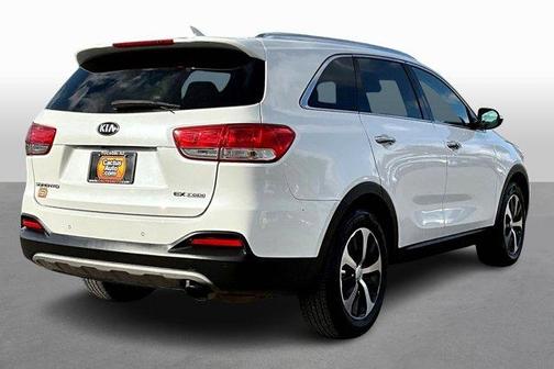 2017 Kia Sorento EX