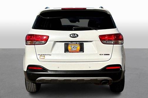 2017 Kia Sorento EX