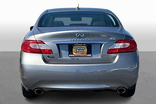 2011 INFINITI M37 Base