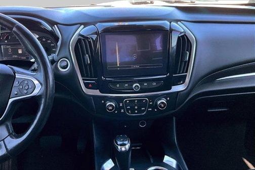 Mosaic Black Metallic 2018 Chevrolet Traverse Premier