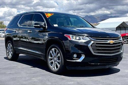 Mosaic Black Metallic 2018 Chevrolet Traverse Premier