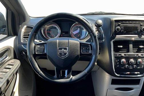 2016 Dodge Grand Caravan AVP/SE