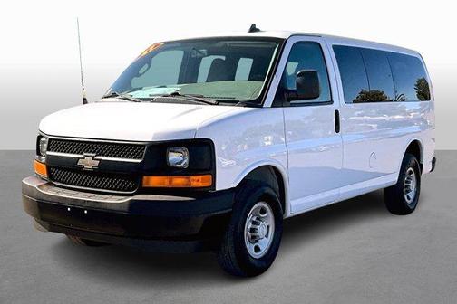 2017 Chevrolet Express 2500 LS