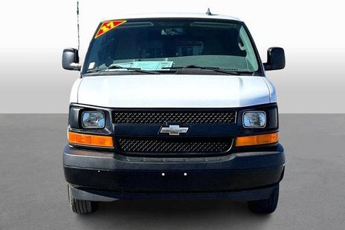 2017 Chevrolet Express 2500 LS