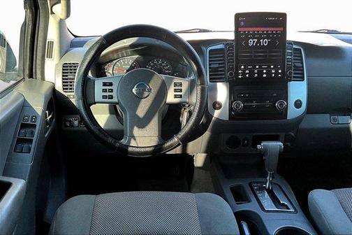 2015 Nissan Frontier SV