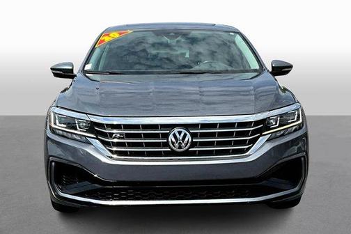 2020 Volkswagen Passat 2.0T R-Line