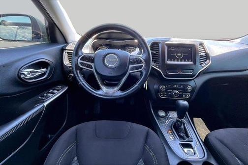 Billet Silver Metallic Clearcoat 2019 Jeep Cherokee Latitude