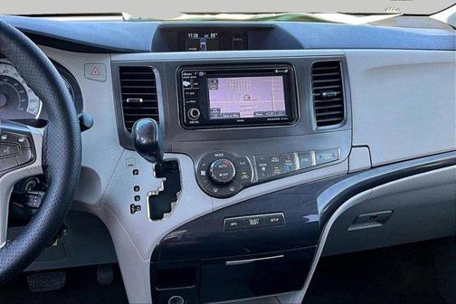 Black 2014 Toyota Sienna SE