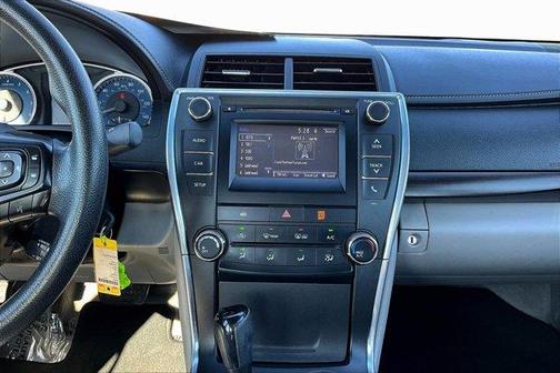 2017 Toyota Camry XLE