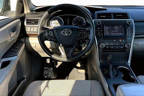 2017 Toyota Camry XLE