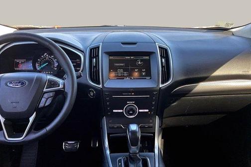 2015 Ford Edge Sport