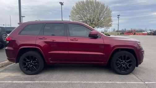 2019 Jeep Grand Cherokee Altitude