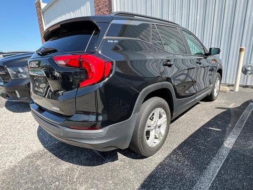 2021 GMC Terrain SLE