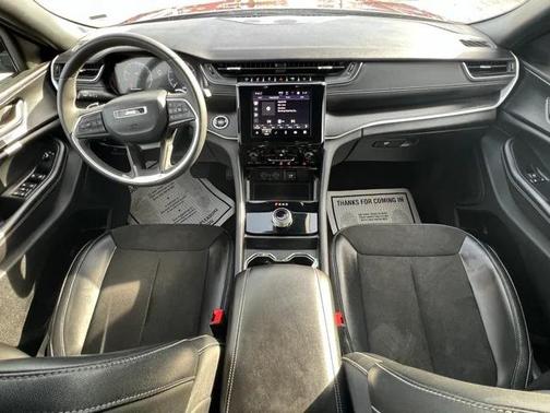 2023 Jeep Grand Cherokee L Altitude 4x4