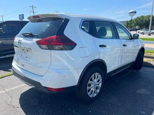 2018 Nissan Rogue S