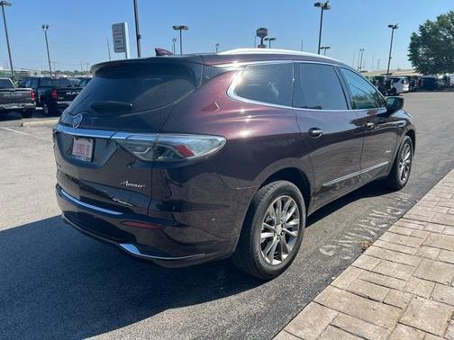 2022 Buick Enclave Avenir