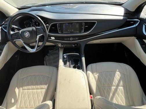 2022 Buick Enclave Avenir