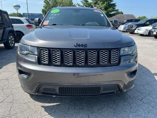 2019 Jeep Grand Cherokee Altitude