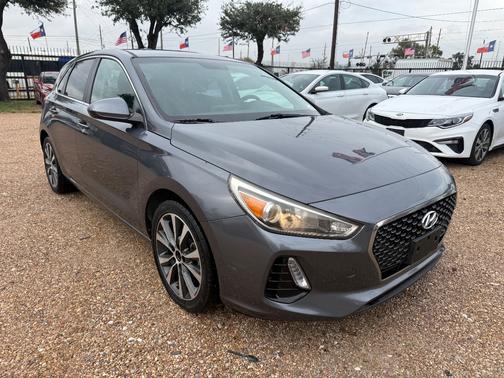 2018 Hyundai Elantra GT Sport